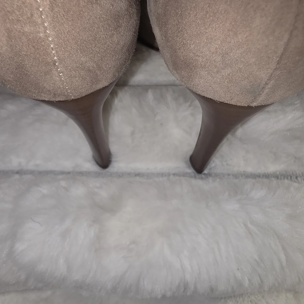 Sergio Rossi Beige Women's Heels